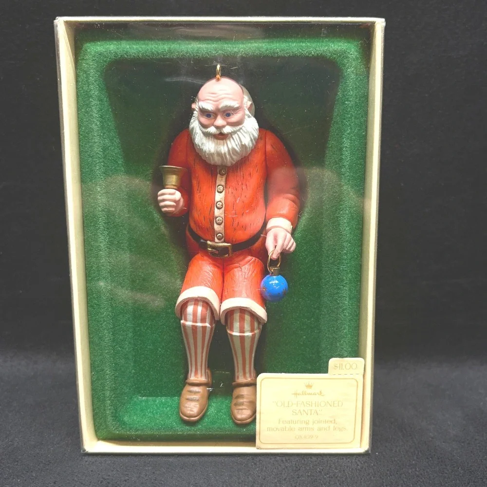 Hallmark 1983 Keepsake OLD FASHIONED SANTA Christmas Ornament Moveable Arms Legs